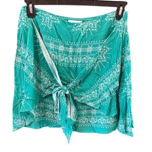 Vici Green and White Mini Skirt